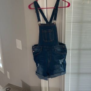 Brand new short overalls